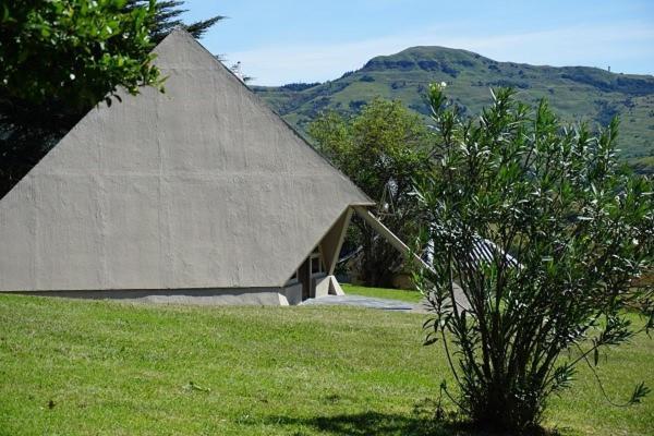 Pyramids Motel Van Reenen Buitenkant foto