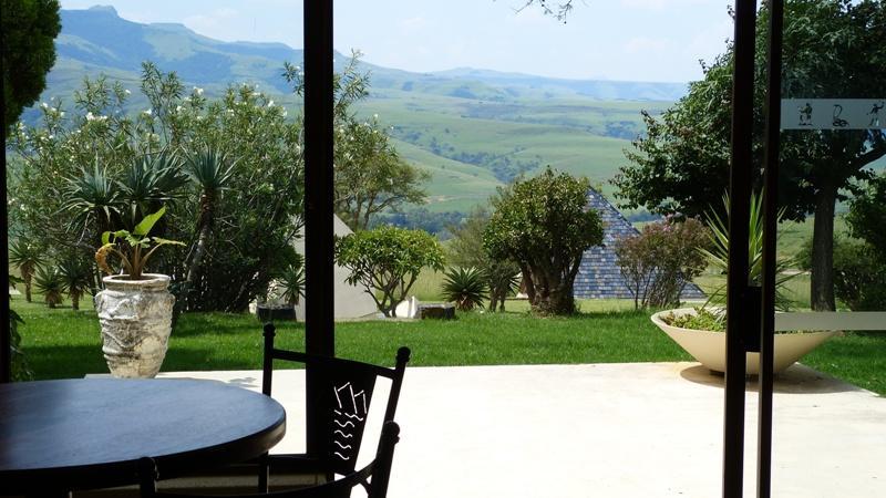 Pyramids Motel Van Reenen Buitenkant foto